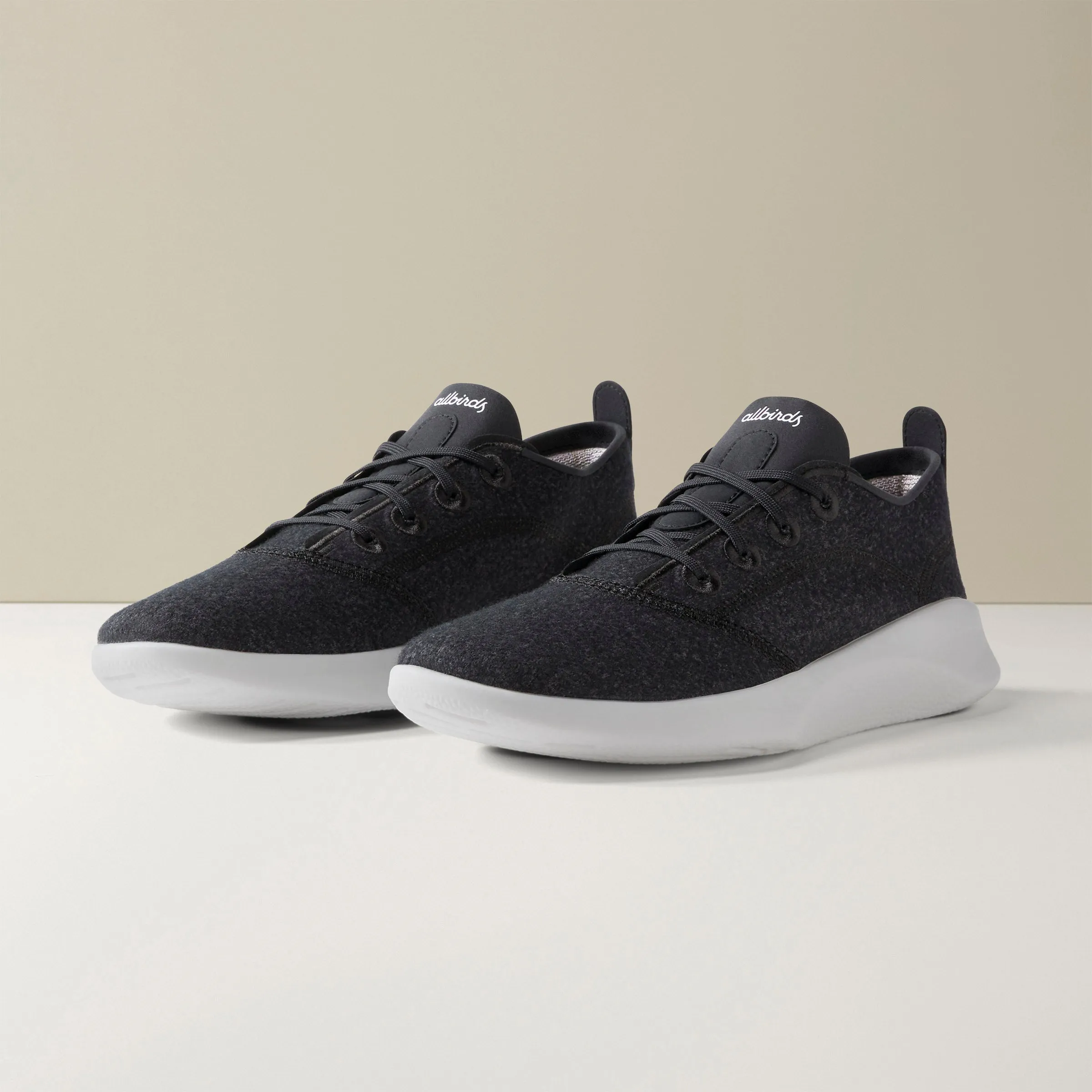 Women's SuperLight Wool Runners - Natural Black (Blizzard)